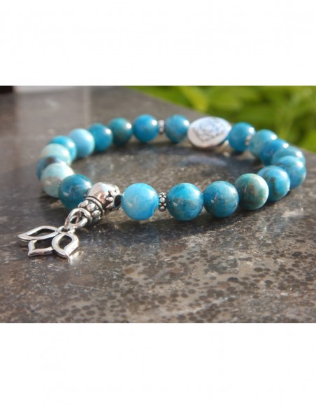 Bracelet en apatite, perles bleues 8 mm, perle mandala et médaille fleur de lotus en métal argenté
