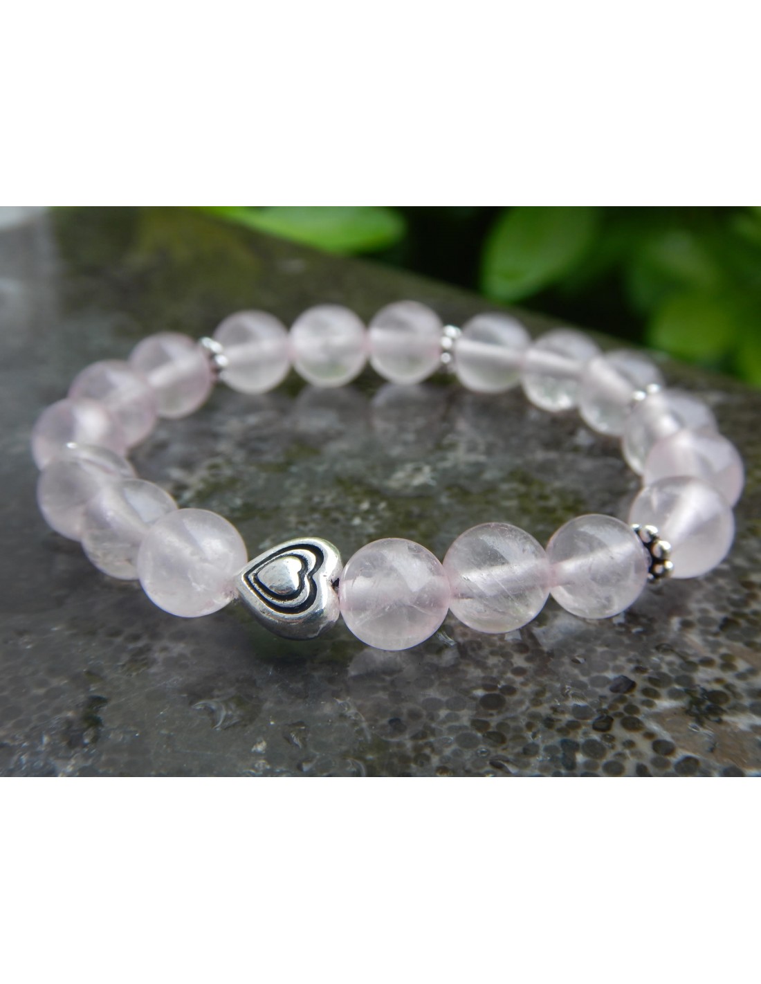 Bracelet enfant en quartz rose, perles de 8 mm et sa perle coeur